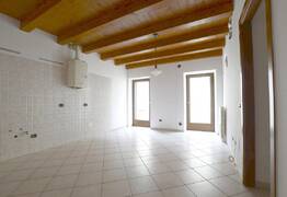 Appartamento trilocale In vendita