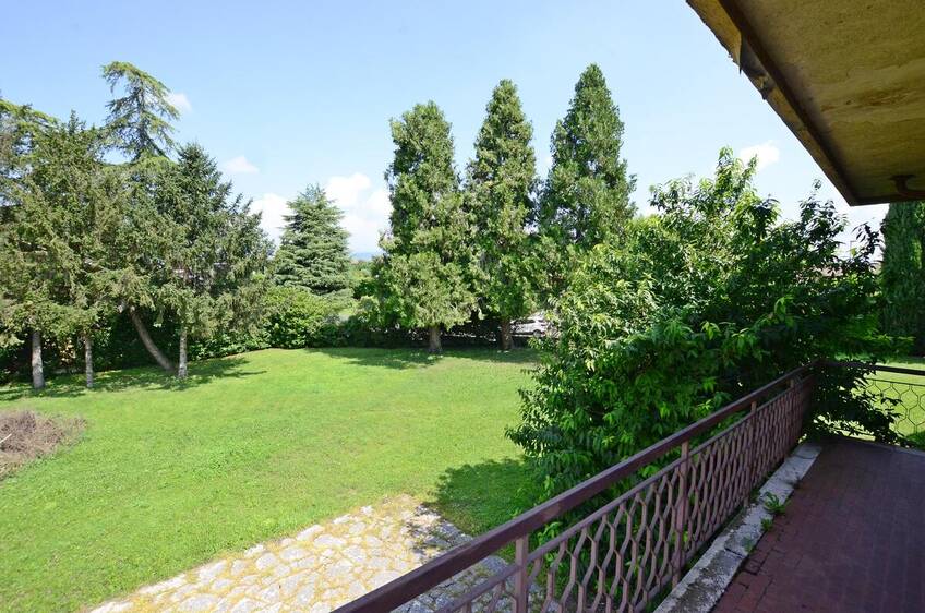 Villa In vendita Pescantina - Pescantina