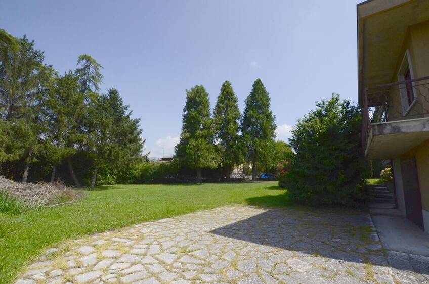 Villa In vendita Pescantina - Pescantina
