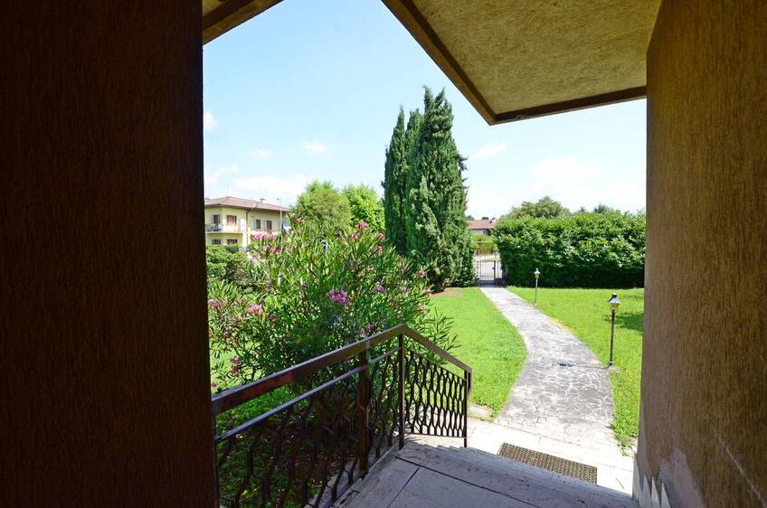 Villa In vendita Pescantina - Pescantina