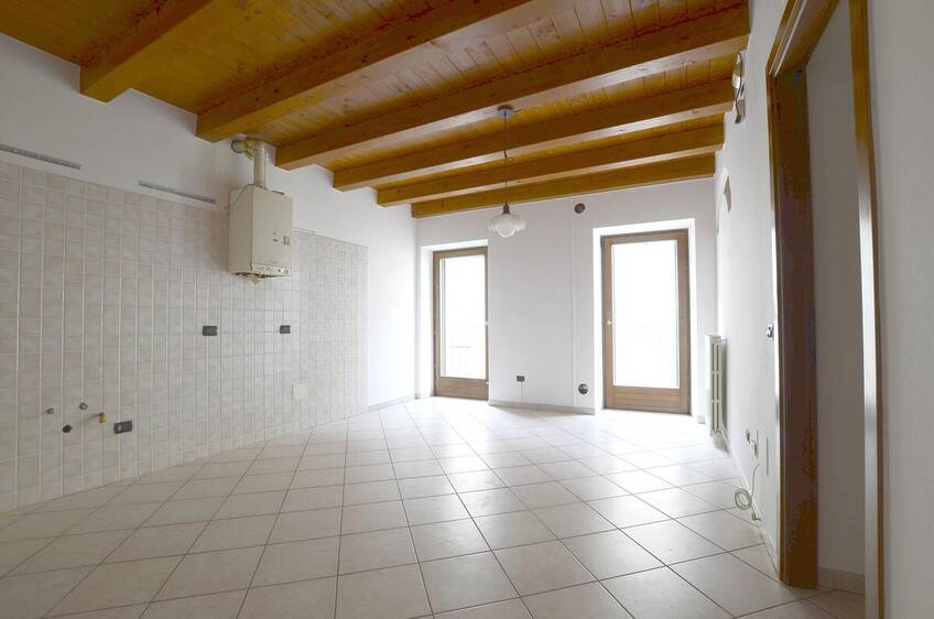 Appartamento trilocale In vendita Pescantina - Pescantina