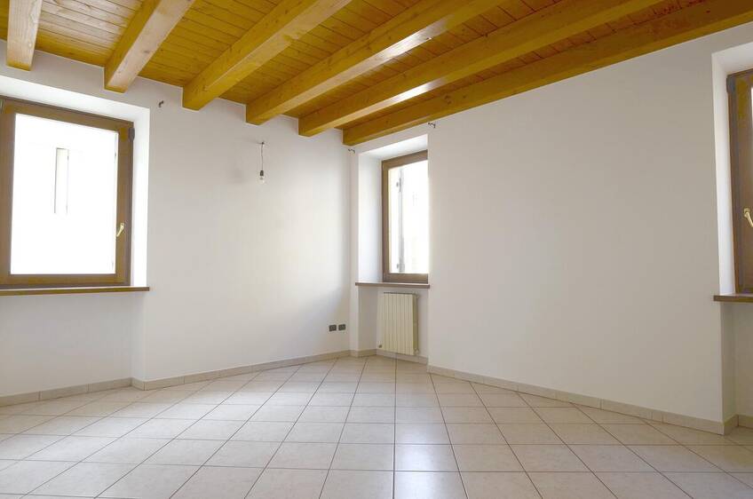 Appartamento trilocale In vendita Pescantina - Pescantina