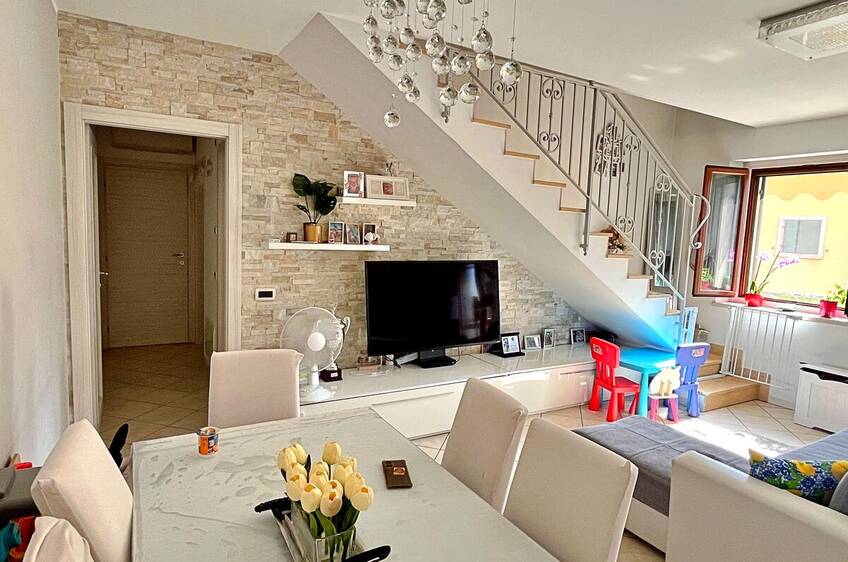 Appartamento Duplex In vendita Pescantina - Pescantina