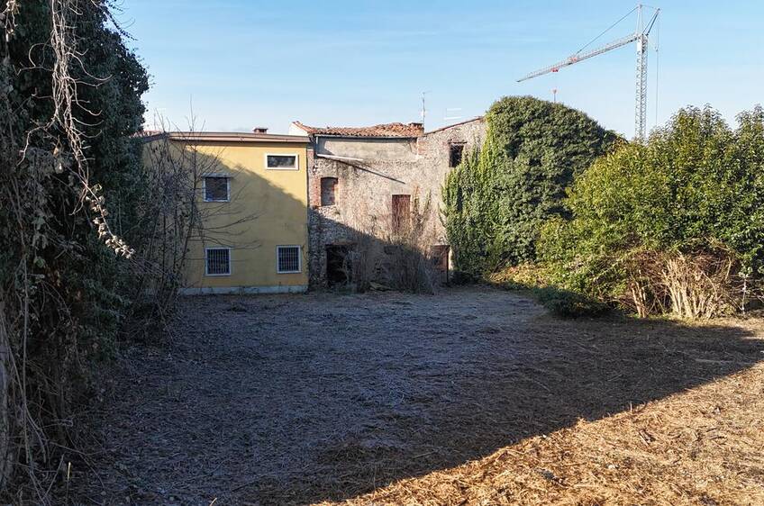 Corte In vendita Pescantina - Arce